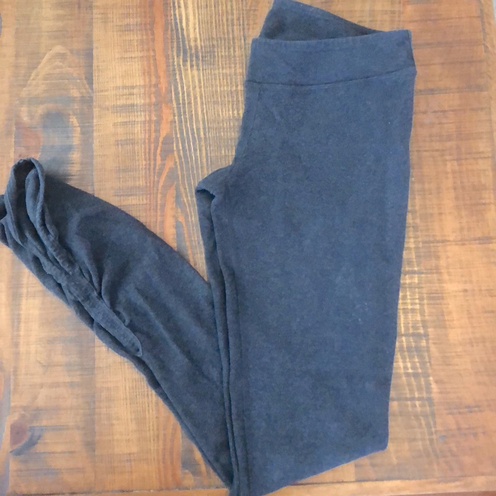 Lululemon leggings, size 6